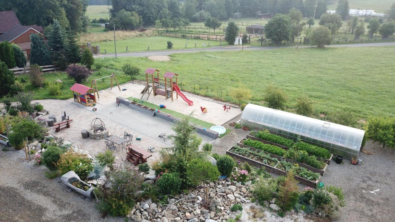 Hotel Farma Frantisek à Stachy Extérieur photo